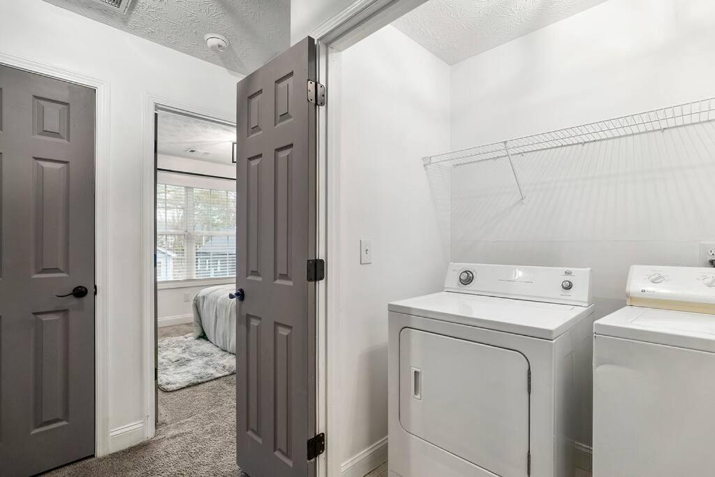 אטלנטה Modern 3Bd,2Ba Townhome Near Stadiums In Metro-Atl מראה חיצוני תמונה
