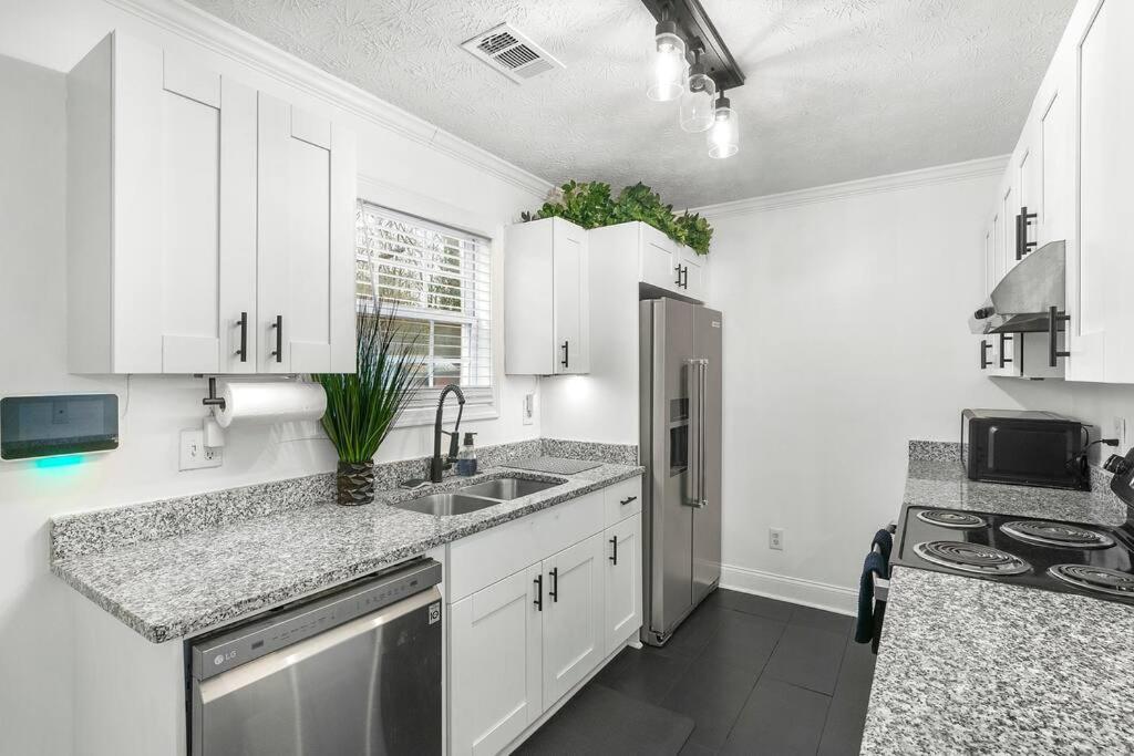 אטלנטה Modern 3Bd,2Ba Townhome Near Stadiums In Metro-Atl מראה חיצוני תמונה
